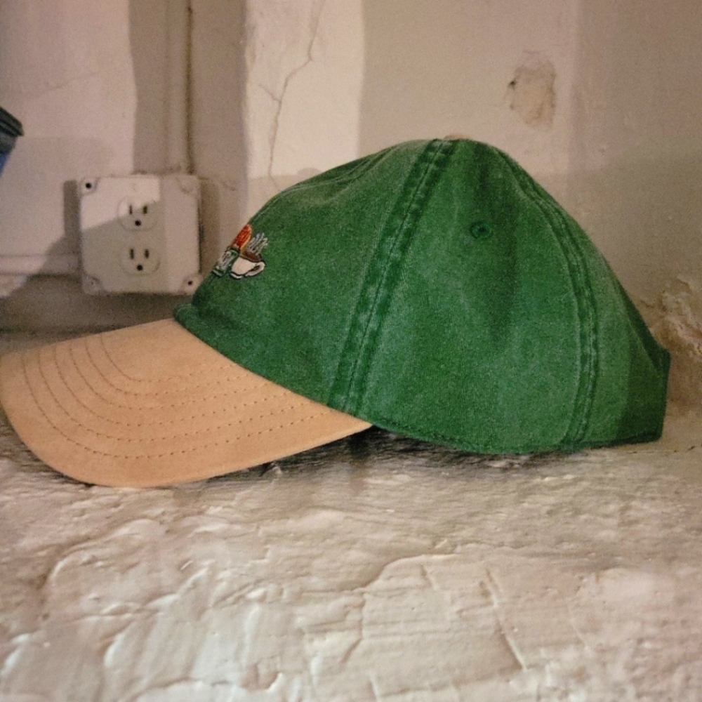 Central Perk Hat - Picture 2 of 4